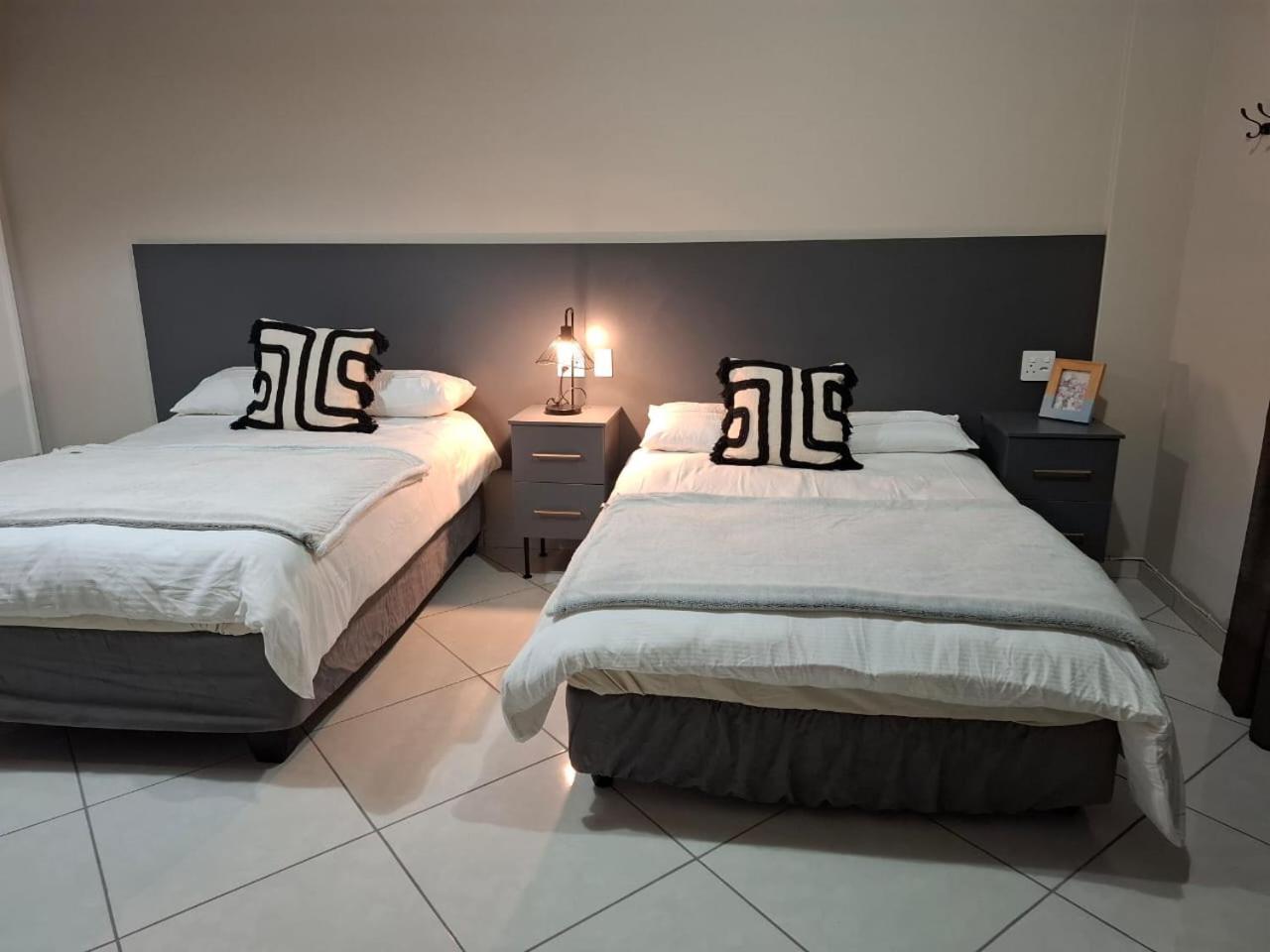 Marlborough Durban Beachfront South Beach Holiday Apartments Marine Parade Eksteriør billede